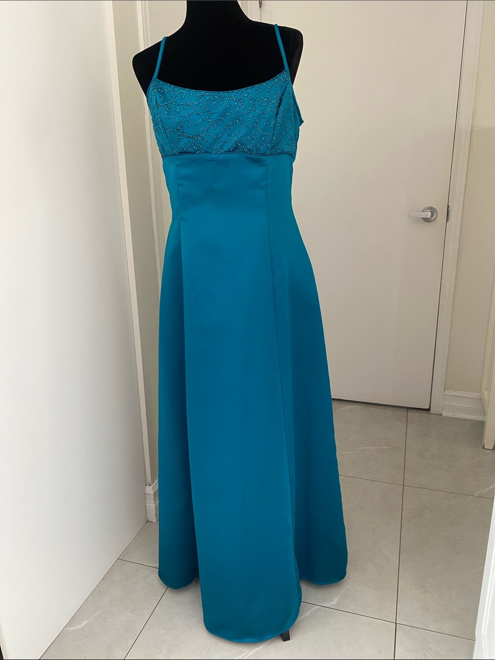 JESSICA McCLINTOOK Satin Teal Beaded Bodice Spaghetti Strap Evng Dress Size 9/10